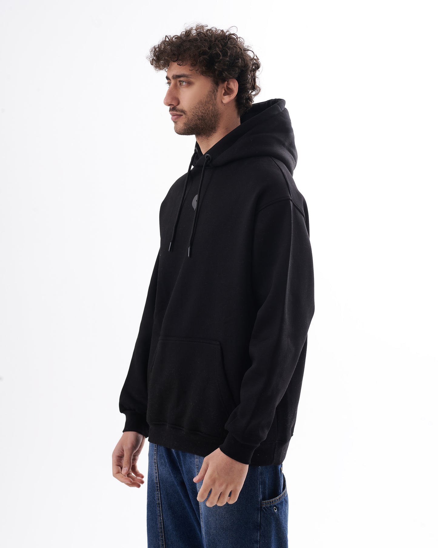 BLACK WORLD OVERSIZE SWEATSHIRT