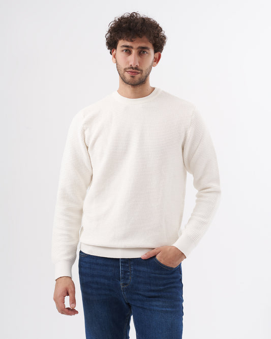 WHITE TRICOT ROUND BASIC PULLOVER