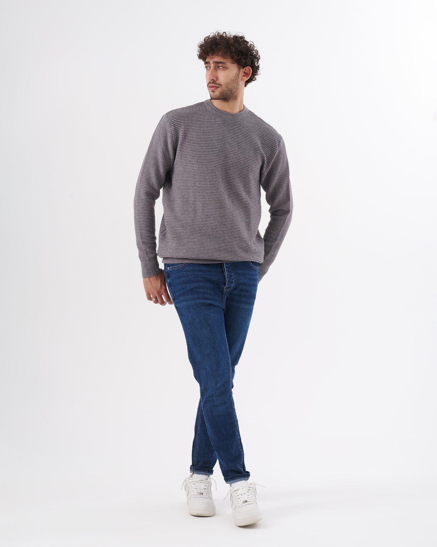 GRAY TRICOT ROUND BASIC PULLOVER